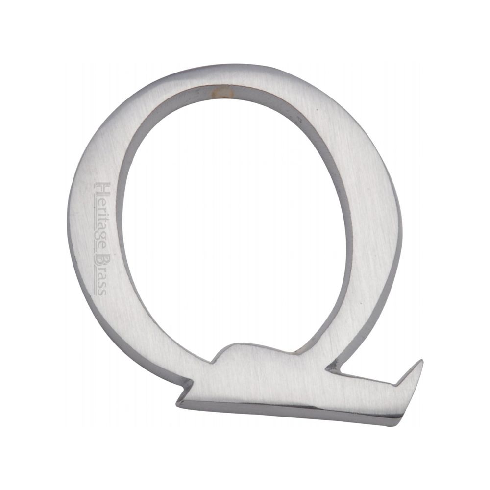 This is an image of a Heritage Brass - Alphabet Q Pin Fix 51mm (2") Satin Chrome Finish, c1565-2-q-sc that is available to order from T.H Wiggans Ironmongery in Kendal.