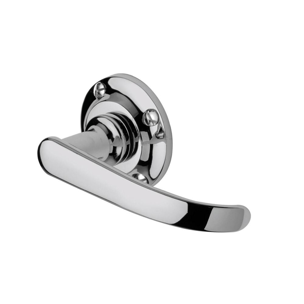This is an image of a Project Hardware - Door Handle Lever Latch on Round Rose Avon Design Polished Chrome, pr930-pc that is available to order from T.H Wiggans Ironmongery in Kendal.
