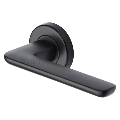 This is an image of a Sorrento - Door Handle Lever Latch on Round Rose Trino Design Matt Black Finish, sc-5352-blk that is available to order from T.H Wiggans Ironmongery in Kendal.