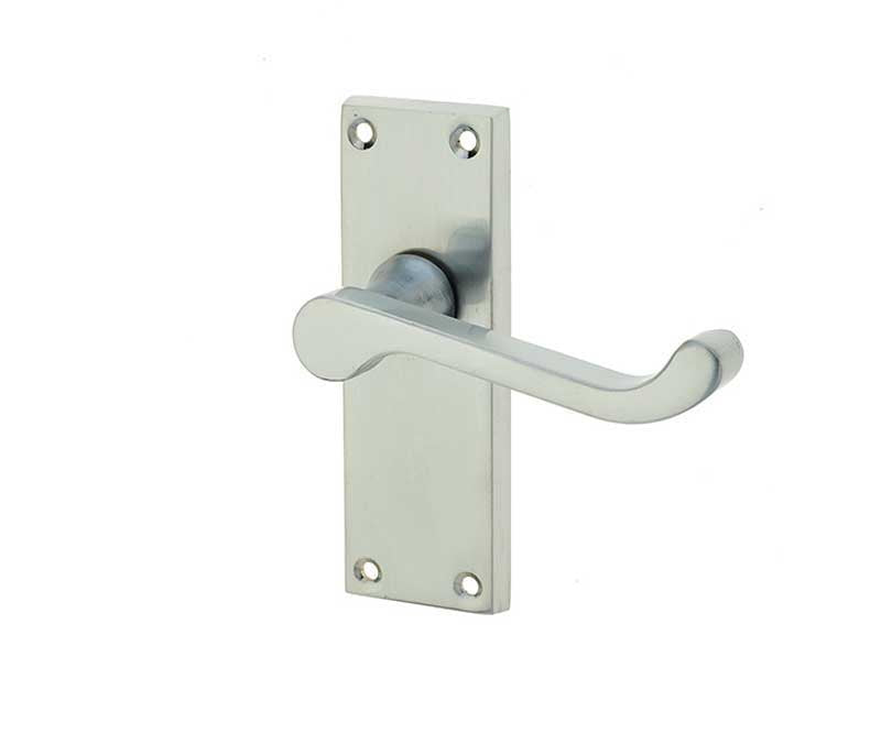 This is an image showing the Frelan - Victorian Scroll Door Handle on Short Latchset Plate Satin Chrome available to order from T.H. Wiggans Ironmongery in Kendal