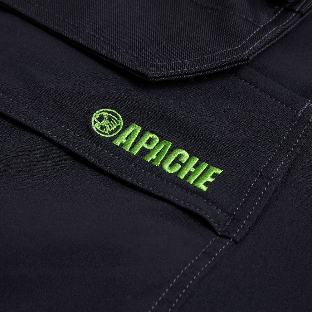 This is an image of Apache - Whistler 4 way stretch short Whistler 42 available to order from T.H Wiggans Architectural Ironmongery in Kendal, quick delivery and discounted prices.