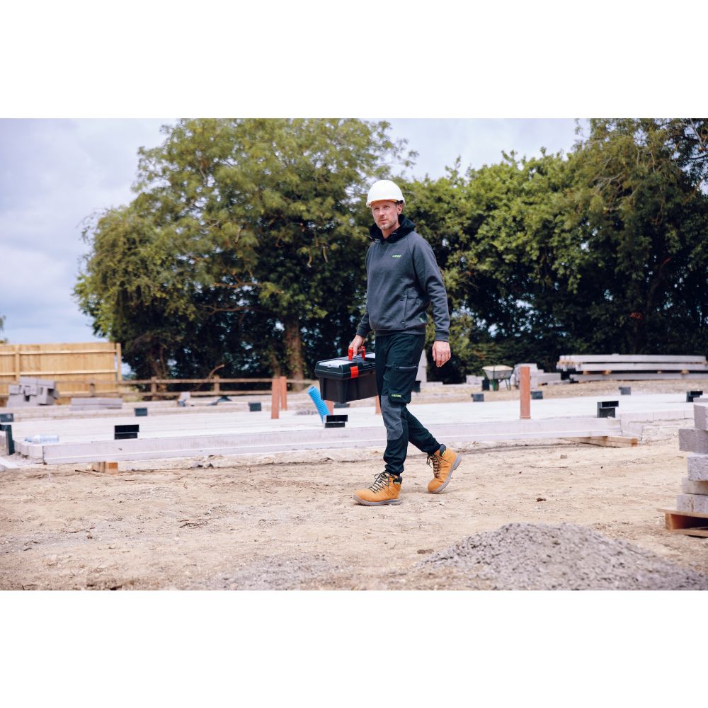 This is an image of Apache - 4 way stretch jogger Watson Jogger M available to order from T.H Wiggans Architectural Ironmongery in Kendal, quick delivery and discounted prices.