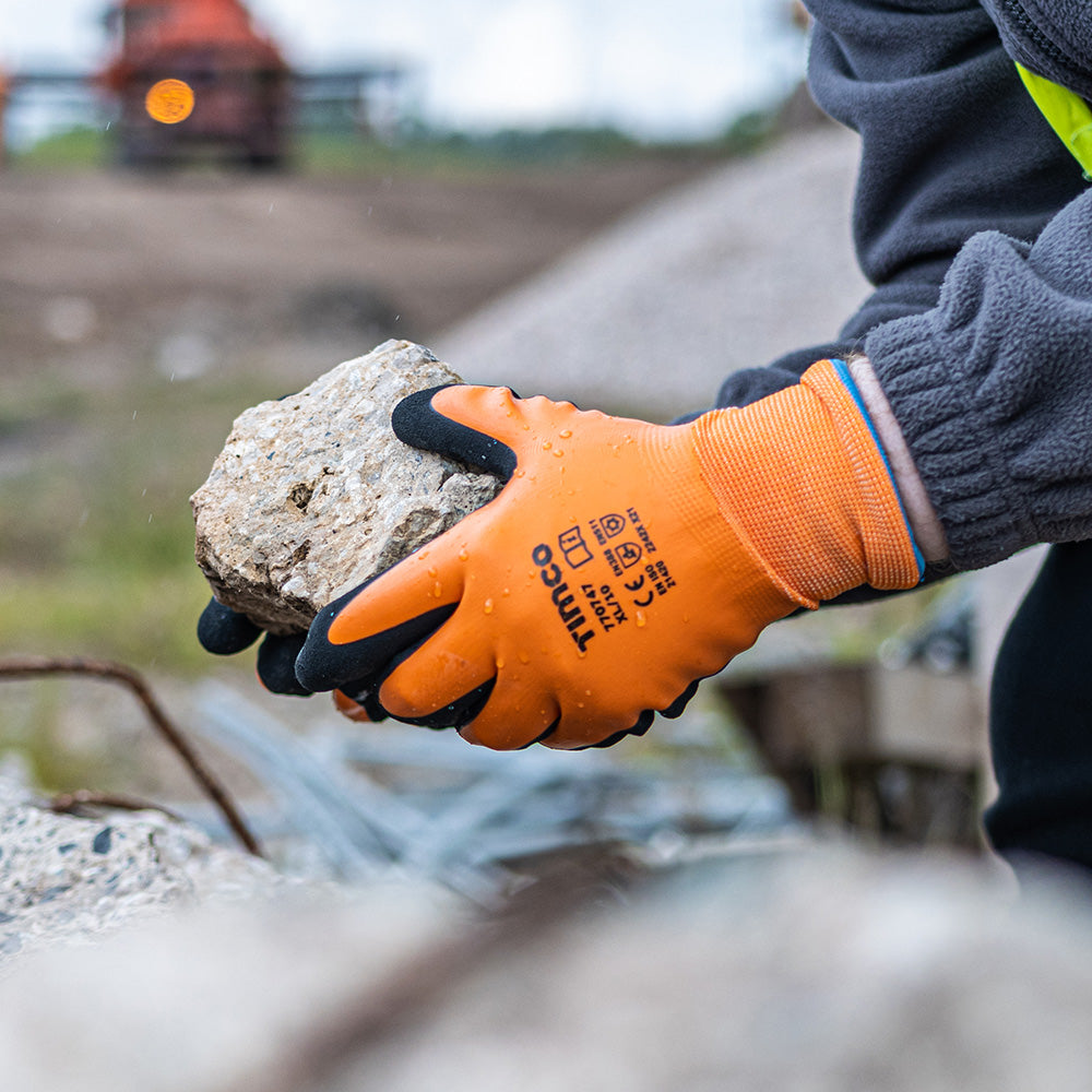 This is an image showing TIMCO Aqua Thermal Grip Glove - Sandy Latex Coated Polyester - Medium - 1 Each Backing Card available from T.H Wiggans Ironmongery in Kendal, quick delivery at discounted prices.