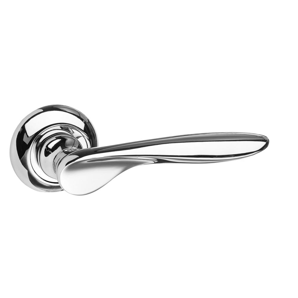This is an image of Mediterranean Malta Lever on Round "C" Rose - Polished Chrome available to order from T.H Wiggans Architectural Ironmongery in Kendal, quick delivery and discounted prices.