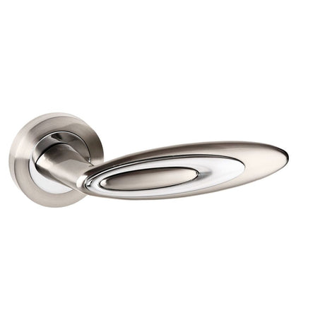 This is an image of Senza Pari Elisse Designer Lever on Round Rose - Satin Nickel/Polished Chrome available to order from T.H Wiggans Architectural Ironmongery in Kendal, quick delivery and discounted prices.