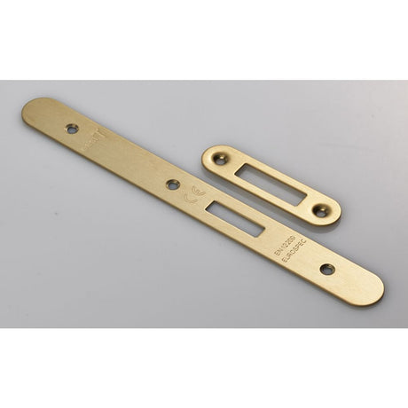 This is an image of a Eurospec - Forend Strike and Fixing Pack to suit Din Euro Deadlock (Security) Ra that is availble to order from T.H Wiggans Architectural Ironmongery in Kendal.