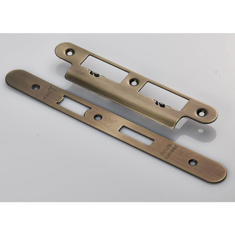 This is an image of a Eurospec - Forend Strike and Fixing Pack to suit Din Euro Sash/Bathroom Lock (Se that is availble to order from T.H Wiggans Architectural Ironmongery in Kendal.