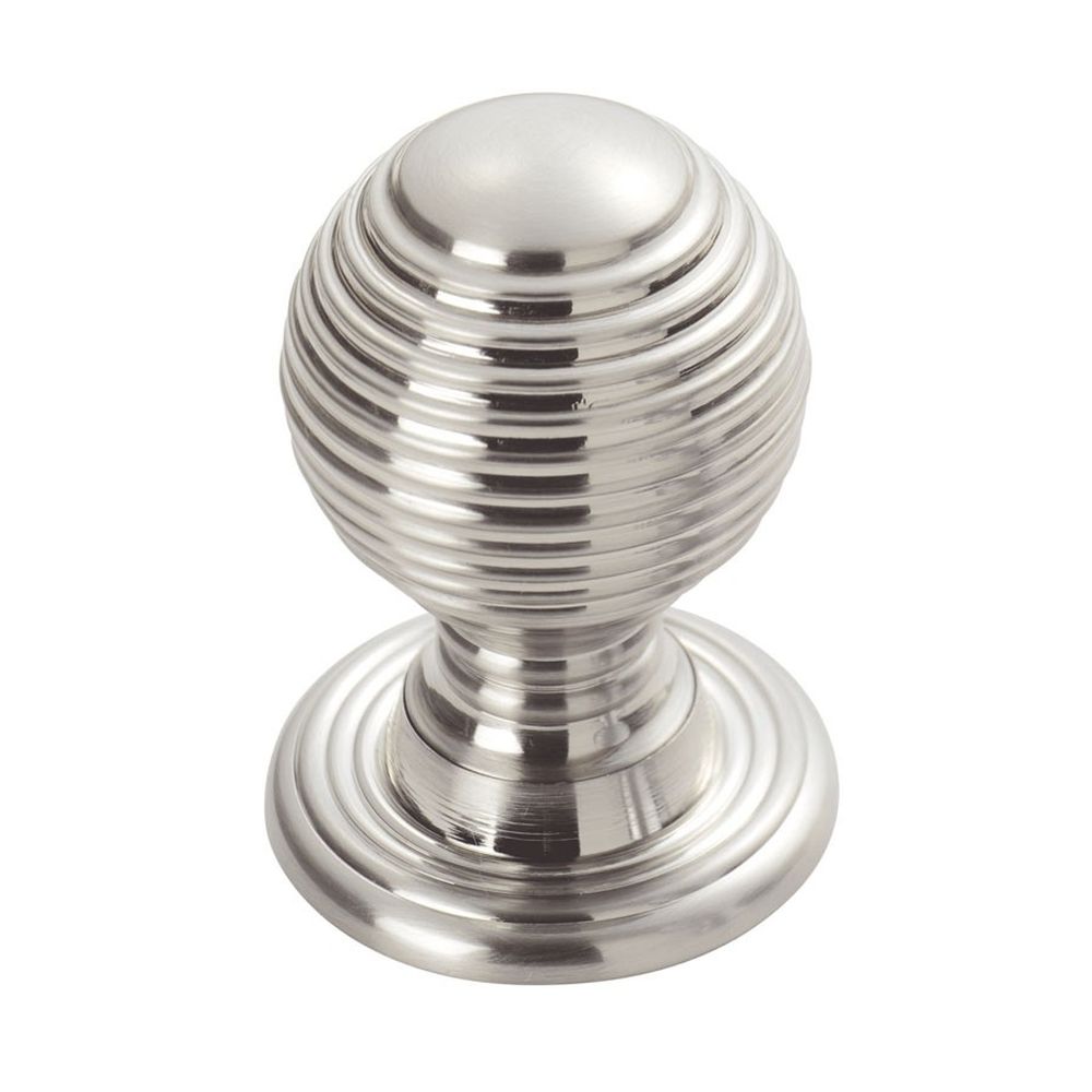This is an image of a FTD - Queen Anne Knob 35mm - Polished Chrome that is availble to order from T.H Wiggans Architectural Ironmongery in Kendal in Kendal.