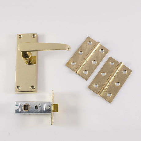 This is an image of Carlisle Brass - CONTRACT VICTORIAN STRAIGHT LATCH PACK available to order from T.H Wiggans Architectural Ironmongery in Kendal, quick delivery and discounted prices.
