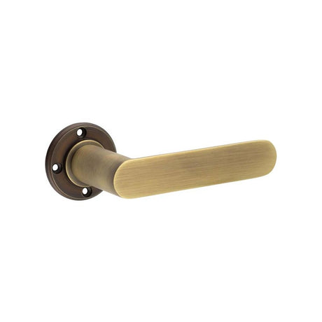 This is an image of Burlington - Kensington Lever on Rose Door Handle - Roses Sold Separately available to order from T.H Wiggans Architectural Ironmongery in Kendal, quick delivery and discounted prices.