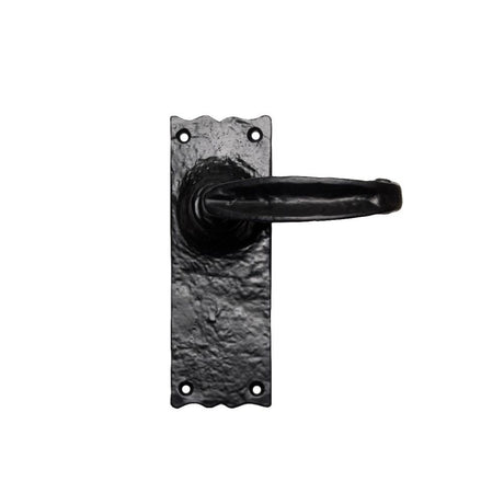 This is an image of Ludlow - Traditional V Lever on Latch Backplate - Black Antique available to order from T.H Wiggans Architectural Ironmongery in Kendal, quick delivery and discounted prices.