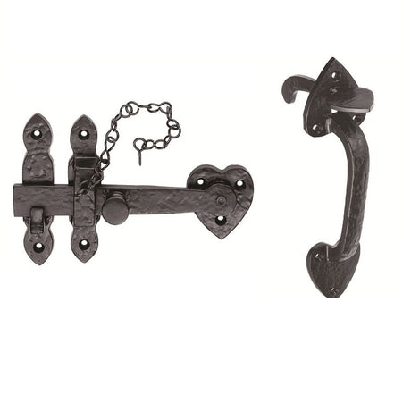 This is an image of Ludlow - Black Antique Thumb Latch Set - Black Antique available to order from T.H Wiggans Architectural Ironmongery in Kendal, quick delivery and discounted prices.