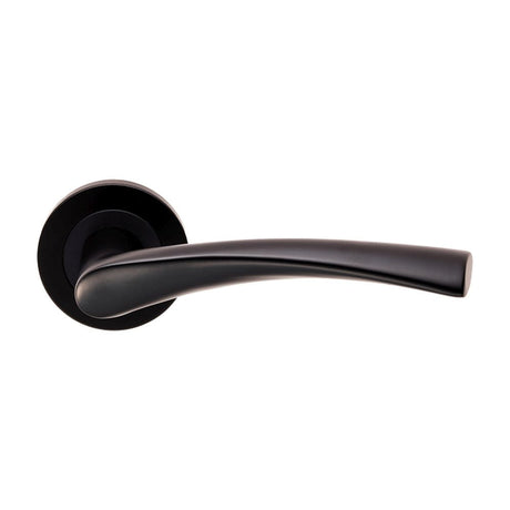 This is an image of Eurospec - Steelworx SWL Breeze Lever on Rose - Matt Black available to order from T.H Wiggans Architectural Ironmongery in Kendal, quick delivery and discounted prices.