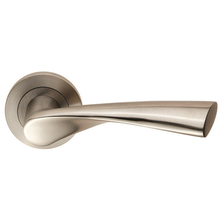This is an image of Eurospec - Steelworx SWL Breeze Lever on Rose - Satin Stainless Steel available to order from T.H Wiggans Architectural Ironmongery in Kendal, quick delivery and discounted prices.