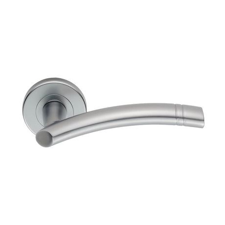 This is an image of Serozzetta - Cuarenta Lever on Round Rose - Satin Chrome available to order from T.H Wiggans Architectural Ironmongery in Kendal, quick delivery and discounted prices.