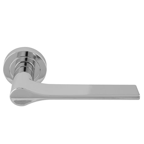 This is an image of a Manital - Vela Lever on Round Rose - Polished Chrome vv5cp that is availble to order from T.H Wiggans Ironmongery in Kendal.