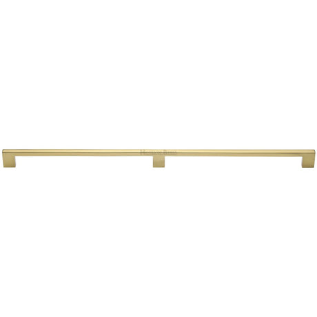 This is an image of a Heritage Brass - Cabinet Pull Metro Design 480mm CTC Polished Brass Finish, c0337-480-pb that is available to order from T.H Wiggans Ironmongery in Kendal.