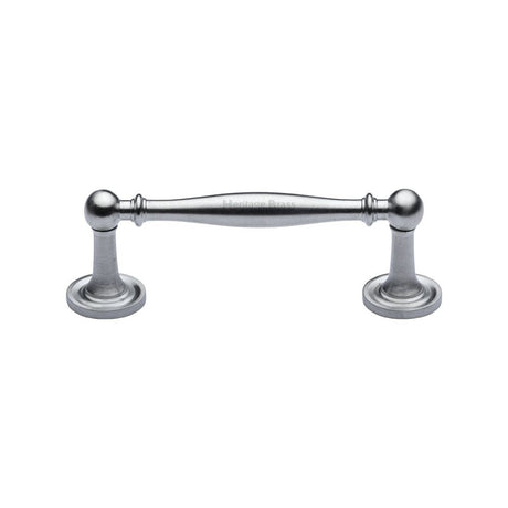 This is an image of a Heritage Brass - Cabinet Pull Colonial Design 96mm CTC Satin Chrome Finish, c2533-96-sc that is available to order from T.H Wiggans Ironmongery in Kendal.