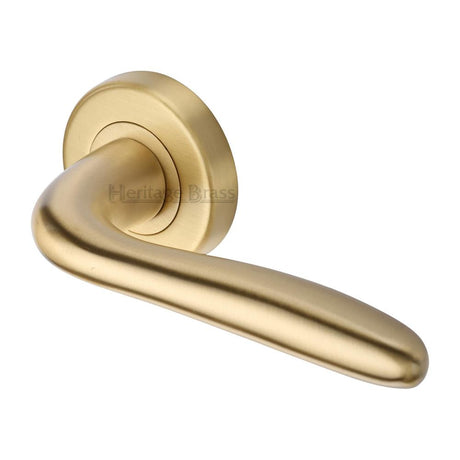 This is an image of a Heritage Brass - Door Handle Lever Latch on Round Rose Columbus Design Satin Bras, col1762-sb that is available to order from T.H Wiggans Ironmongery in Kendal.