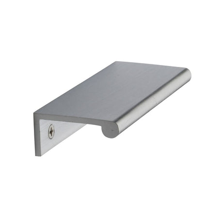 This is an image of a Heritage Brass - EPR Edge Pull Cabinet Handle 100mm Satin Chrome Finish, epr100-40-sc that is available to order from T.H Wiggans Ironmongery in Kendal.