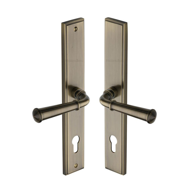 This is an image of a Heritage Brass - Multi-Point Door Handle Lever Lock Colonial RH Design Antique Bras, mp1932-rh-at that is available to order from T.H Wiggans Ironmongery in Kendal.