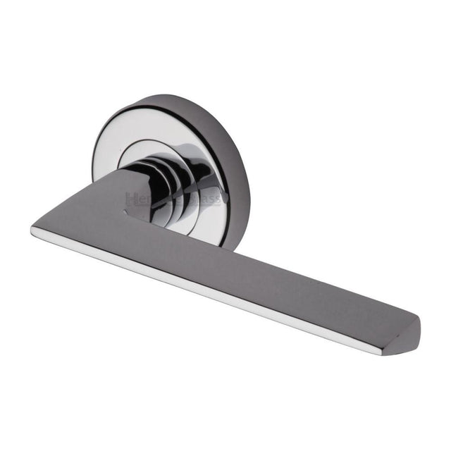 This is an image of a Heritage Brass - Door Handle Lever Latch on Round Rose Pyramid Design Polished Chrom, pyd3535-pc that is available to order from T.H Wiggans Ironmongery in Kendal.