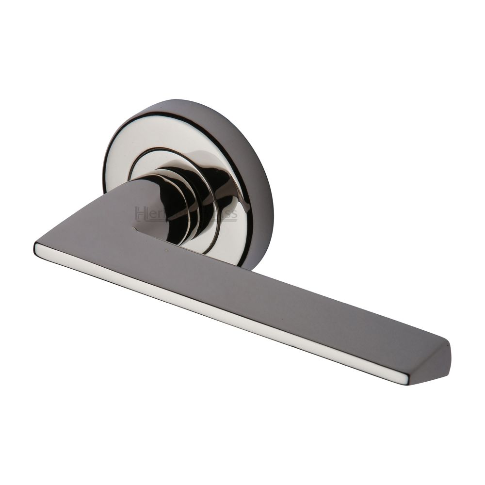 This is an image of a Heritage Brass - Door Handle Lever Latch on Round Rose Pyramid Design Polished Nicke, pyd3535-pnf that is available to order from T.H Wiggans Ironmongery in Kendal.