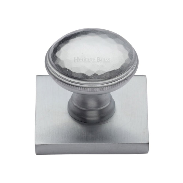 This is an image of a Heritage Brass - Cabinet Knob Diamond Cut Design with Square Backplate 32mm Satin, sq4545-sc that is available to order from T.H Wiggans Ironmongery in Kendal.