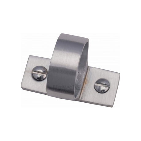 This is an image of a Heritage Brass - Sash Ring Satin Chrome Finish, v1120-sc that is available to order from T.H Wiggans Ironmongery in Kendal.