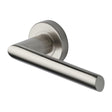 This is an image of a Heritage Brass - Door Handle Lever Latch on Round Rose Mercury Design Satin Nicke, v3262-sn that is available to order from T.H Wiggans Ironmongery in Kendal.