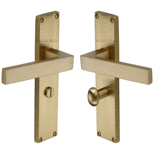 This is an image of a Heritage Brass - Delta Hammered Bathroom Set Door Handle on 200mm Plate Satin Brass finish, vth3330-sb that is available to order from T.H Wiggans Ironmongery in Kendal.