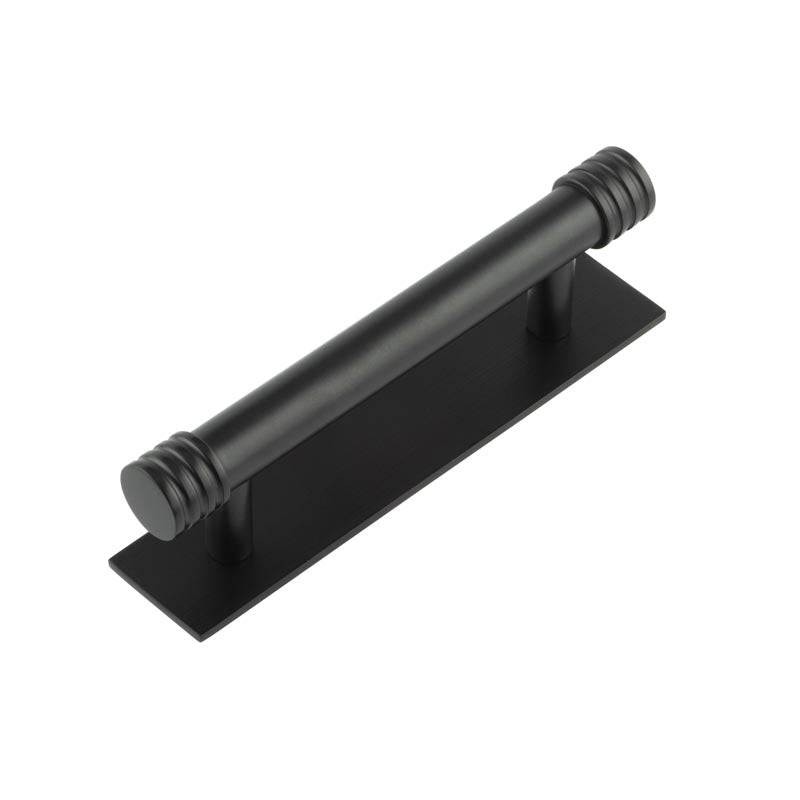 This is an image showing the Frelan - Hoxton Sturt Cabinet Handles 96mm Ctrs Plain Backplate Matt Black available to order from T.H. Wiggans Ironmongery in Kendal