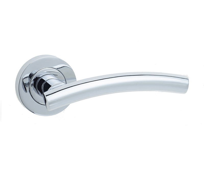 This is an image showing the Frelan - Curve Levers on Round Rose - Polished Chrome available to order from T.H. Wiggans Ironmongery in Kendal