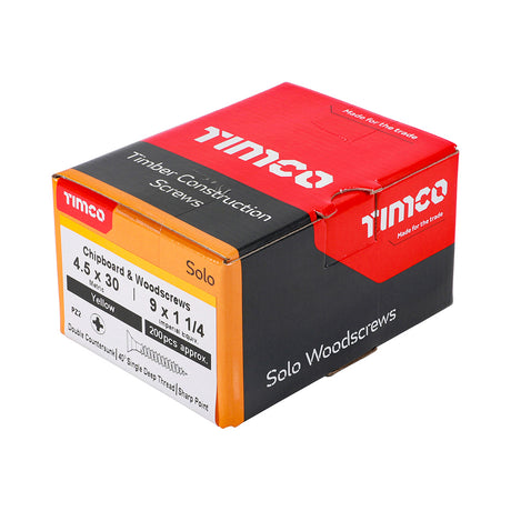 This is an image showing TIMCO Solo Chipboard & Woodscrews - PZ - Double Countersunk - Yellow - 4.5 x 30 - 200 Pieces Box available from T.H Wiggans Ironmongery in Kendal, quick delivery at discounted prices.