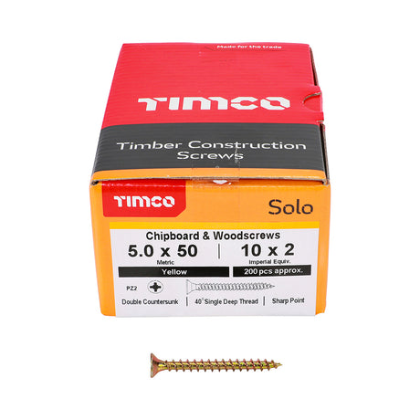 This is an image showing TIMCO Solo Chipboard & Woodscrews - PZ - Double Countersunk - Yellow - 5.0 x 50 - 200 Pieces Box available from T.H Wiggans Ironmongery in Kendal, quick delivery at discounted prices.