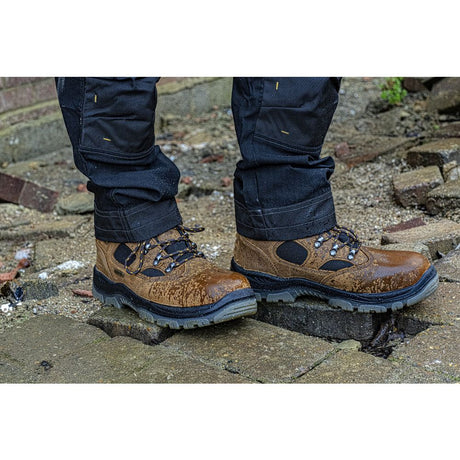 This is an image of DeWalt - Brown Waterproof Safety Hiker Challenger Brown 7 available to order from T.H Wiggans Architectural Ironmongery in Kendal, quick delivery and discounted prices.