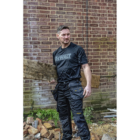 This is an image of DeWalt - PWS Performance T Shirt Easton L available to order from T.H Wiggans Architectural Ironmongery in Kendal, quick delivery and discounted prices.