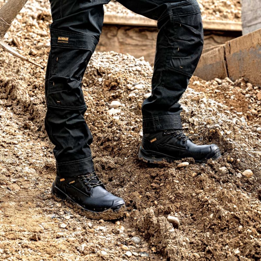 This is an image of DeWalt - Black Non-Metallic Waterproof Safety Boot Springfield 6 available to order from T.H Wiggans Architectural Ironmongery in Kendal, quick delivery and discounted prices.