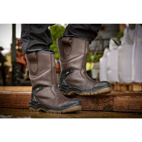 This is an image of Apache - Brown Waterproof Rigger Boot AP305 13 available to order from T.H Wiggans Architectural Ironmongery in Kendal, quick delivery and discounted prices.