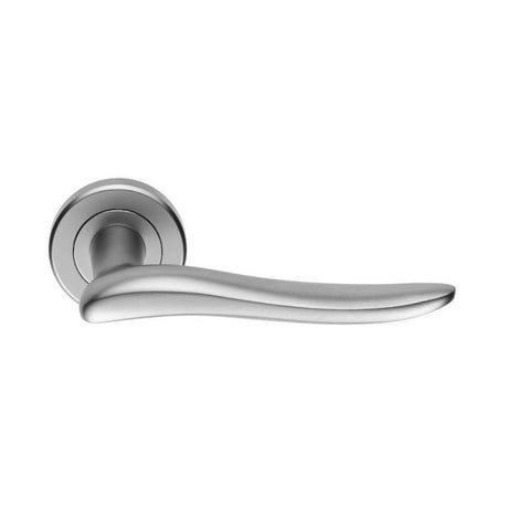 This is an image of Spira Brass - Senza Lever Door Handle Satin Chrome available to order from T.H Wiggans Architectural Ironmongery in Kendal, quick delivery and discounted prices.