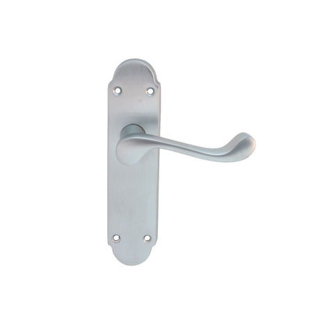 This is an image of Carlisle Brass - Oakley Lever on Latch Backplate - Satin Chrome available to order from T.H Wiggans Architectural Ironmongery in Kendal, quick delivery and discounted prices.