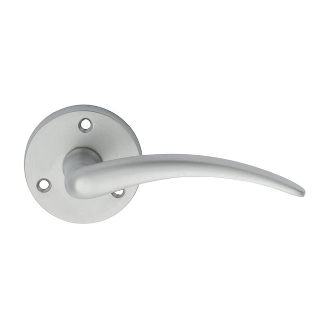 This is an image of Carlisle Brass - Victorian Wing Lever on Round Rose - Satin Chrome available to order from T.H Wiggans Architectural Ironmongery in Kendal, quick delivery and discounted prices.