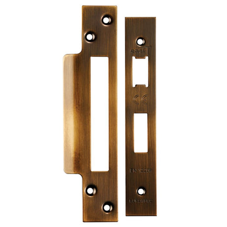 This is an image of a Eurospec - Architectural Sashlock Forend & Strike Pack - Antique Brass that is availble to order from T.H Wiggans Architectural Ironmongery in Kendal.