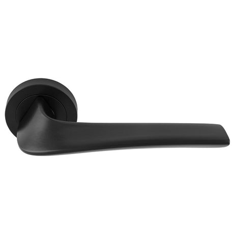 This is an image of a Manital - Master lever on round rose - Matt Black ms5blk that is availble to order from T.H Wiggans Ironmongery in Kendal.