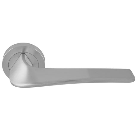 This is an image of a Manital - Master lever on round rose - Satin Chrome ms5sc that is availble to order from T.H Wiggans Ironmongery in Kendal.